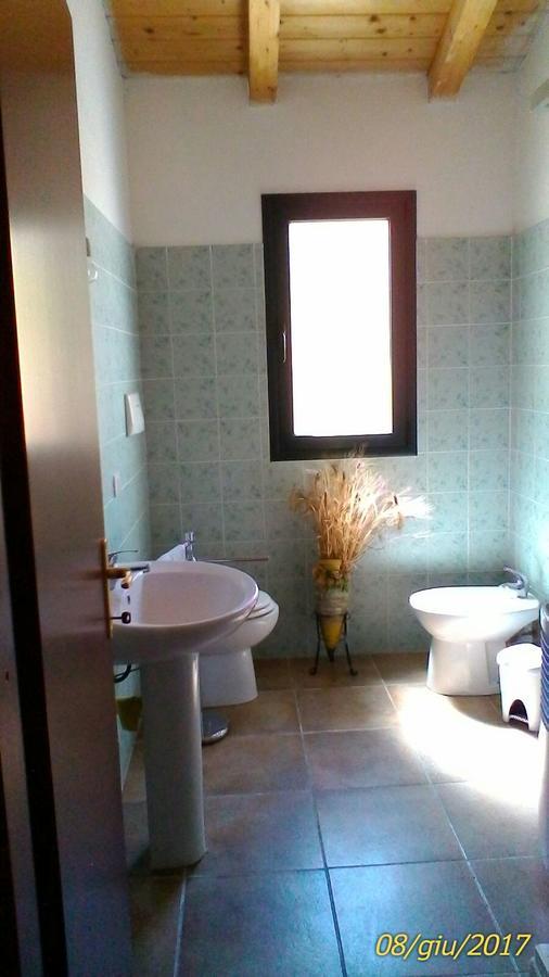 Farm Stay Gli Oleandri Loiri Porto San Paolo Exteriér fotografie